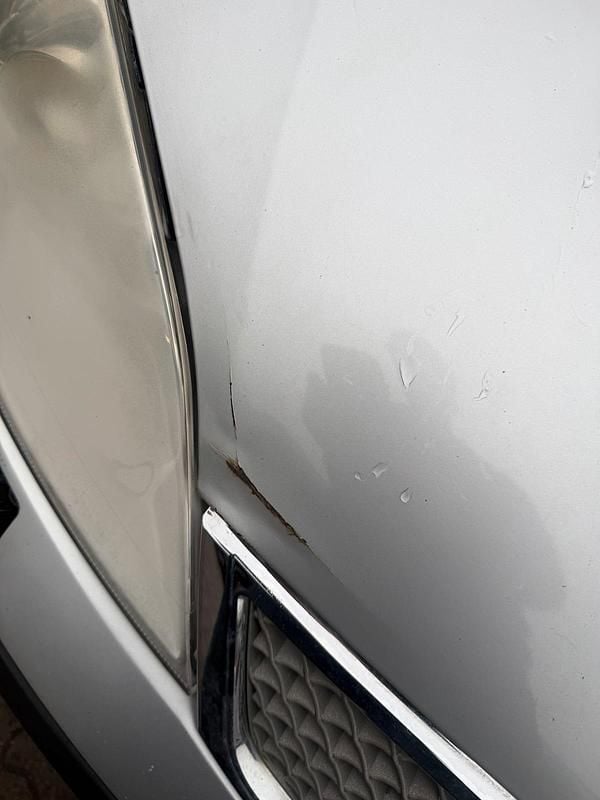 Gebraucht Ford Mondeo 146 PS (107 kW) 2001 Grau Limousine