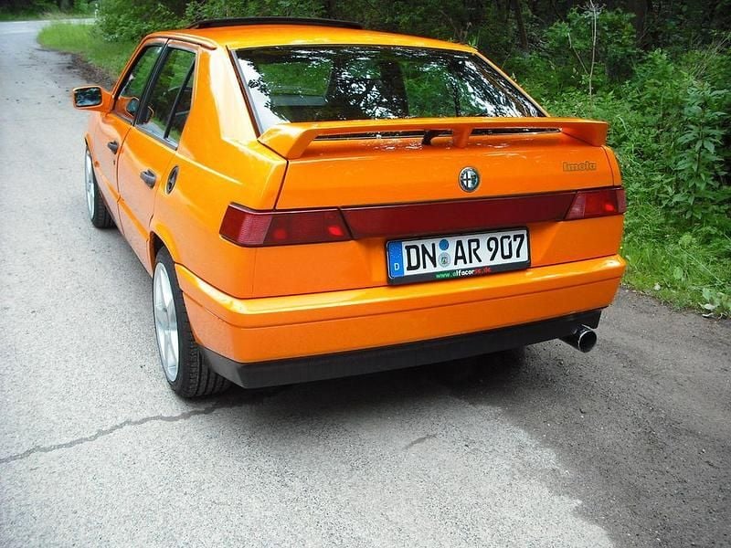 Gebraucht Alfa Romeo 33 129 PS (94 kW) 1993 Orange Limousine