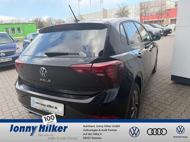 Neu VW Polo Life 95 PS (69 kW) 2026 Schwarz Kleinwagen