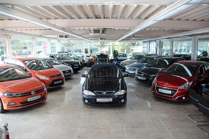 Blau Gebraucht 2000 Renault Mégane Cabriolet Cabrio | 2.990 € (Guter Preis) - Bild 1/4