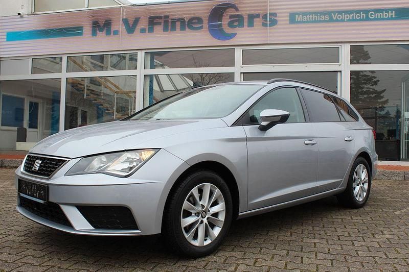 Silber Gebraucht 2018 Seat Leon ST Reference Kombi | 11.600 € (Guter Preis) - Bild 1/4