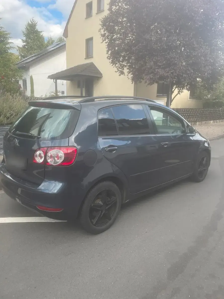 Gebraucht VW Golf VI 80 PS (58 kW) 2010 Blau Kleinwagen