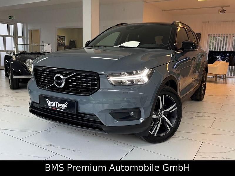 Thunder grey Gebraucht 2019 Volvo XC40 R-Design SUV | 26.475 € (Fairer Preis) - Bild 1/4
