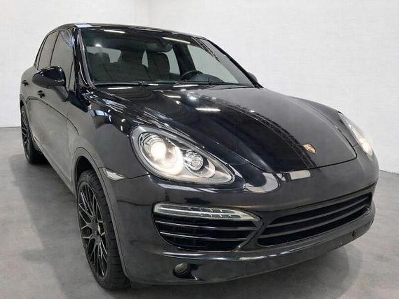 Gebraucht Porsche Cayenne 245 PS (180 kW) 2012 Schwarz SUV