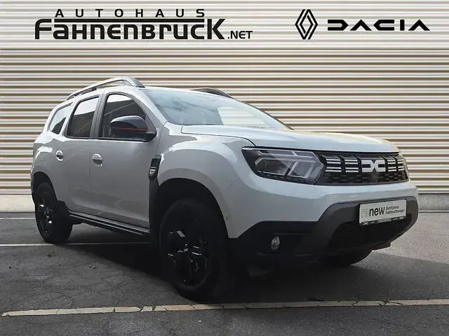 Gebraucht Dacia Duster Extreme 101 PS (74 kW) 2023 Weiß SUV