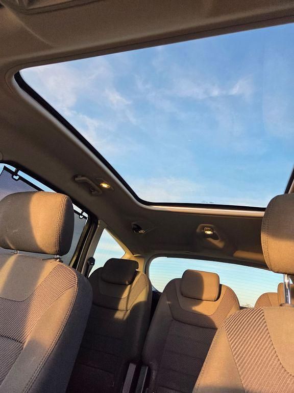 Second-hand Ford S-MAX S 200 CP (147 kW) 2013 Alb Monovolum