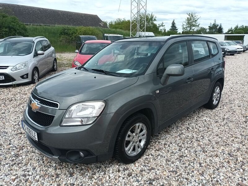 Grau Gebraucht 2011 Chevrolet Orlando LT Limousine | 3.500 € (Guter Preis) - Bild 1/4