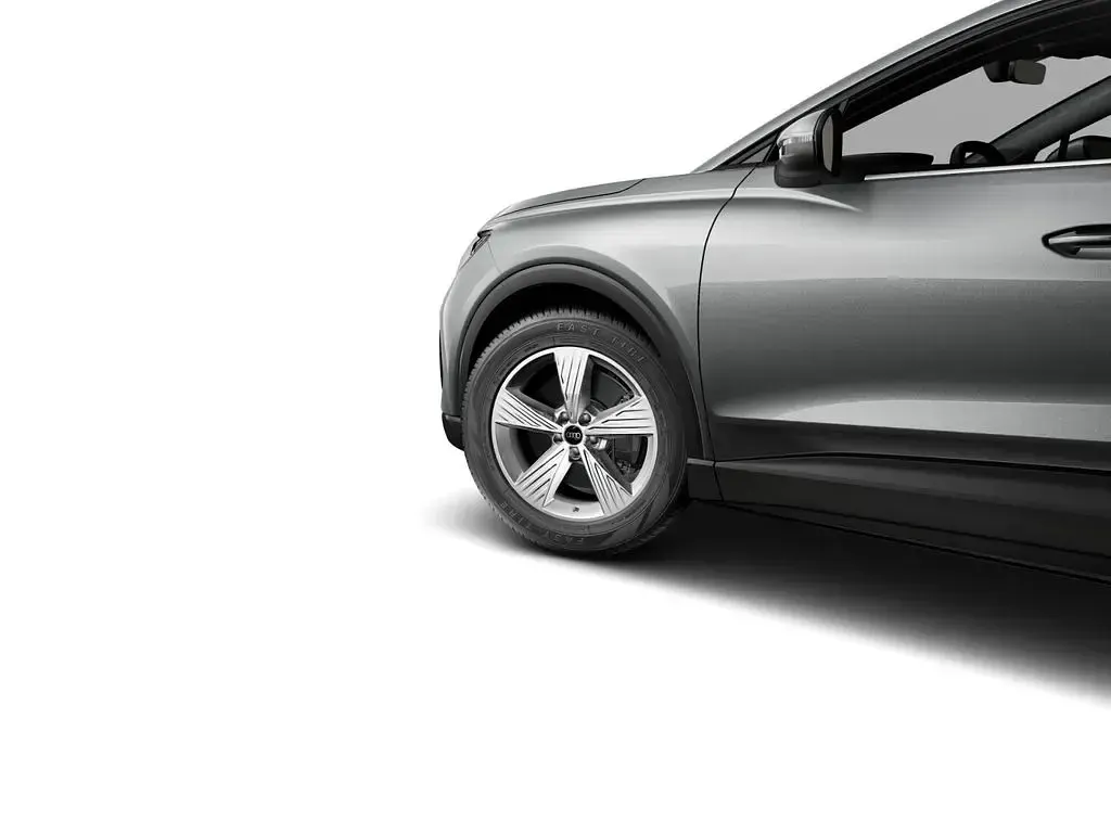 Second-hand Audi Q4 e-tron 194 kW (265 CP) 2023 Gri SUV