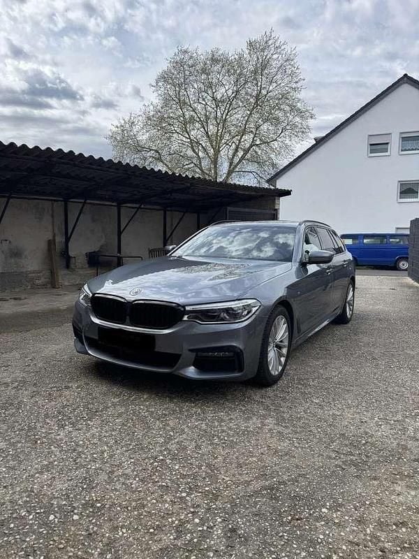 Gebraucht BMW 540 Sport Line 340 PS (250 kW) 2020 Kombi