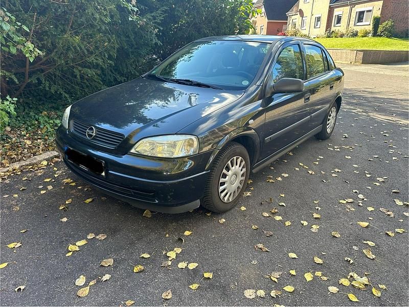 Gebraucht Opel Astra 75 PS (55 kW) 2000 Schwarz Kleinwagen