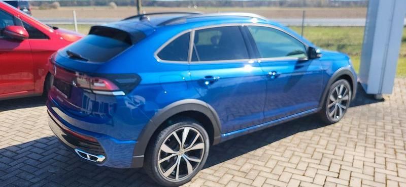 Neu VW Taigo R-line 116 PS (85 kW) 2025 Blau SUV