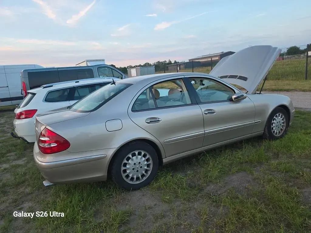 Gebraucht Mercedes E200 160 PS (117 kW) 2004 Gelb Limousine