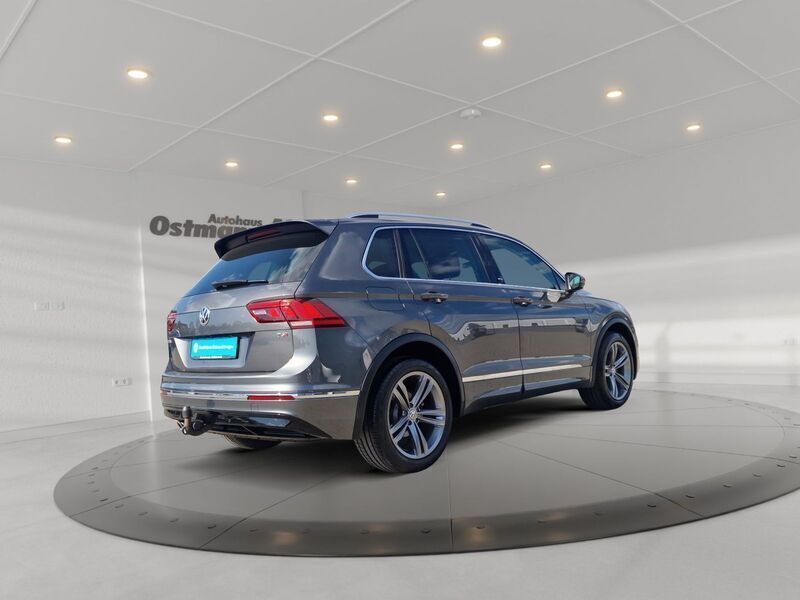 Gebraucht VW Tiguan Sound 150 PS (110 kW) 2017 Grau SUV