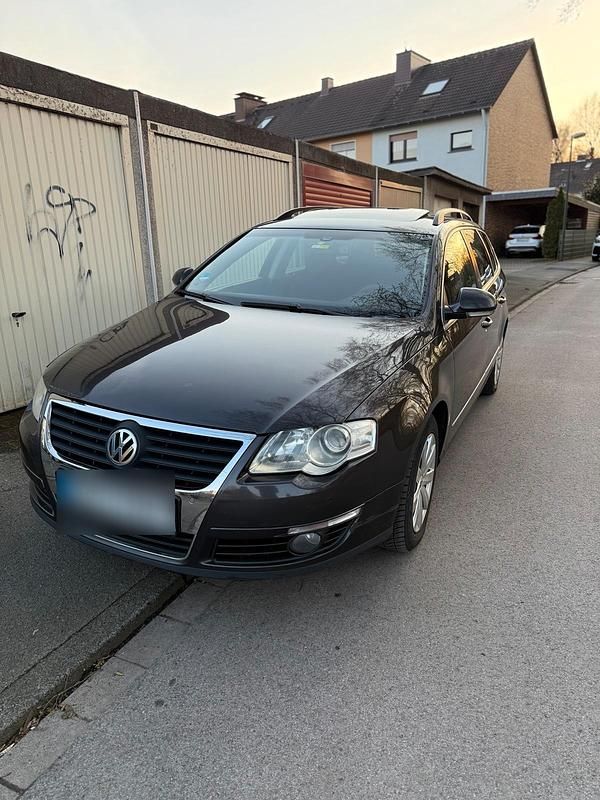 Gebraucht VW Passat 140 PS (102 kW) 2007 Braun Kombi