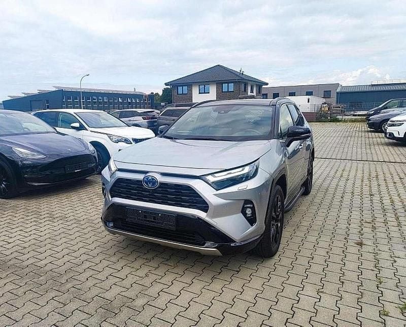 Gebraucht 2023 Toyota RAV4 Hybrid Style SUV | 36.999 € (Guter Preis) - Bild 1/4