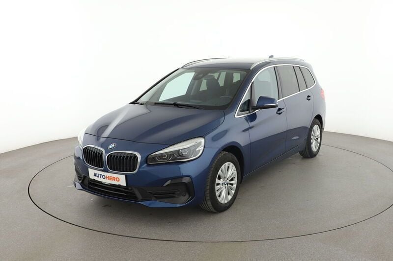 Blau Gebraucht 2021 BMW 218 Gran Tourer Advantage Van / Kleinbus | 18.630 € (Guter Preis) - Bild 1/4