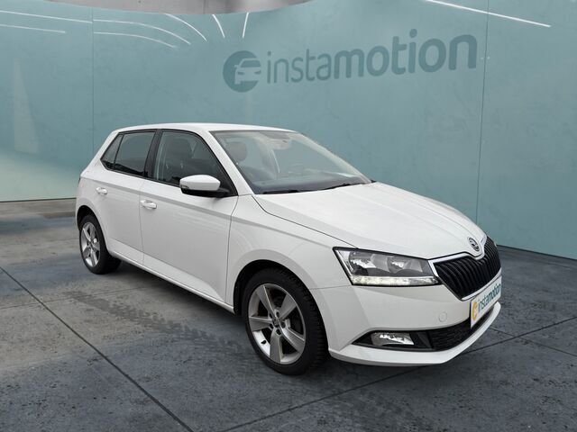 Weiß Gebraucht 2020 Skoda Fabia Cool Plus Kleinwagen | 9.590 € (Guter Preis) - Bild 1/2