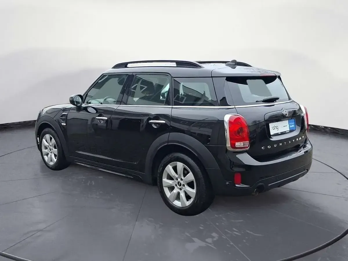 Gebraucht Mini One Countryman 102 PS (75 kW) 2020 Midnight black metallicl SUV