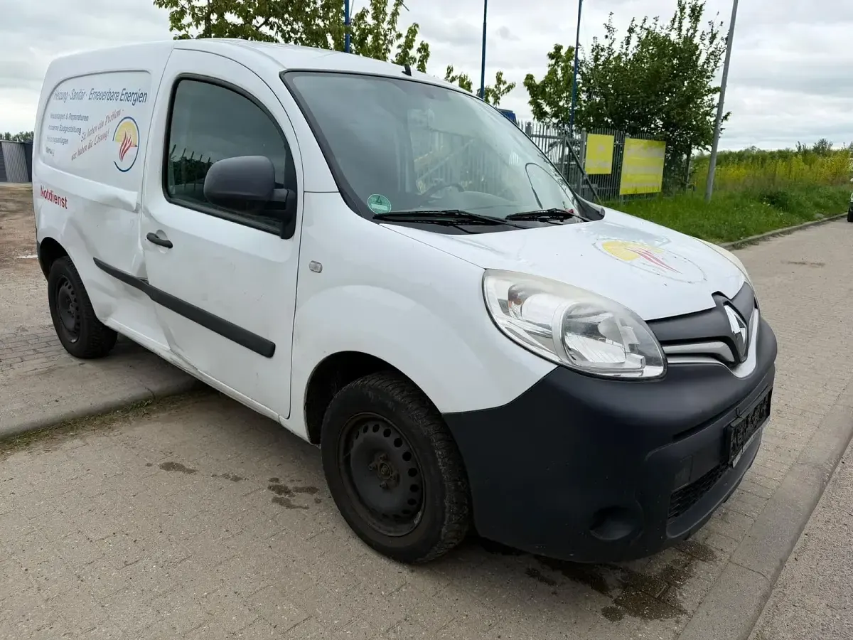Używany Renault Kangoo 75 KM (55 kW) 2014 Biały Minivan