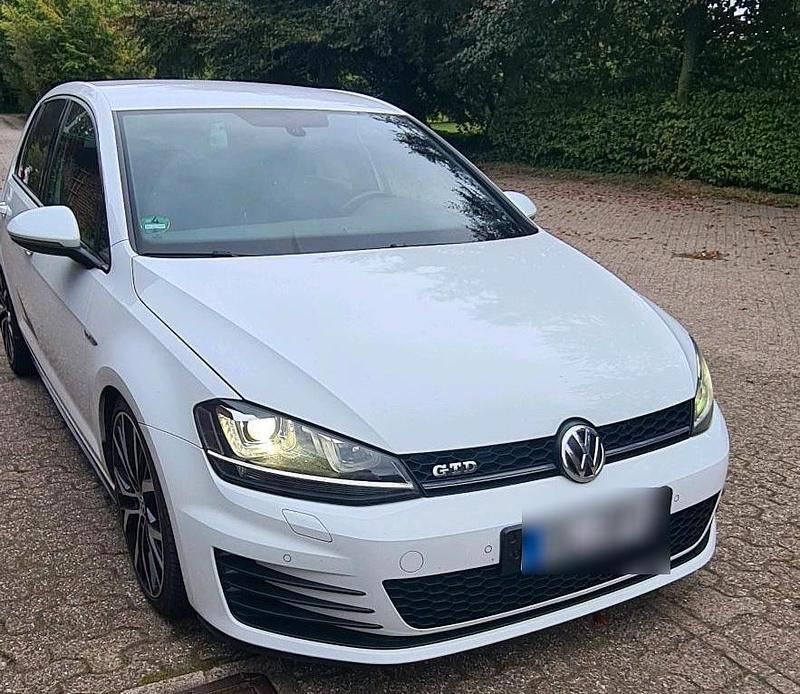 Weiß Gebraucht 2014 VW Golf VII GTD Limousine | 10.250 € (Guter Preis) - Bild 1/4