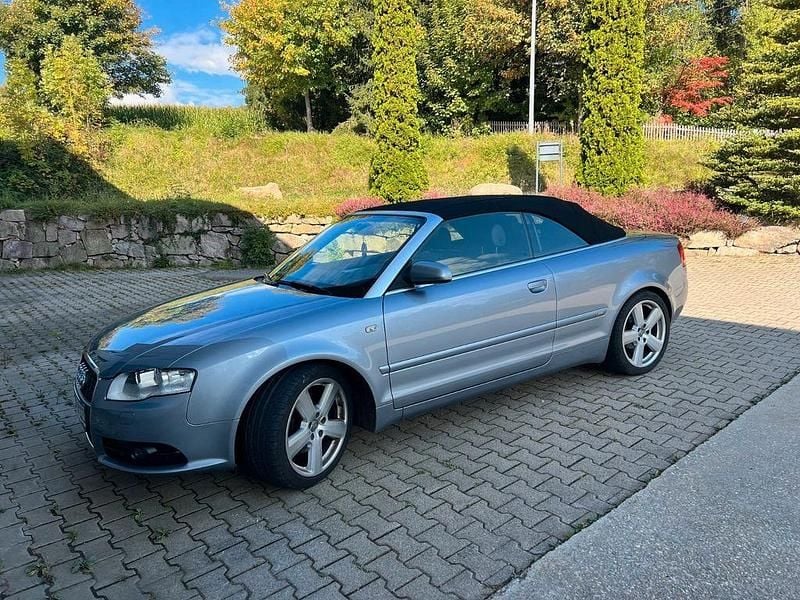 Andere farben Gebraucht 2009 Audi A4 Cabriolet S-Line Cabrio | 11.500 € (Teuer) - Bild 1/3