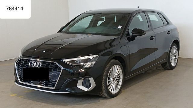 Black metallic Gebraucht 2022 Audi A3 Sportback e-tron S-Line Limousine | 22.950 € (Superpreis) - Bild 1/4