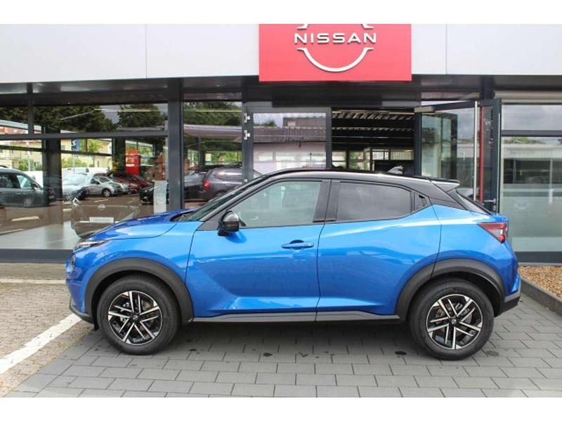 Gebraucht Nissan Juke N-Connecta 114 PS (83 kW) 2025 Xgz magnetic blue (p) / black SUV