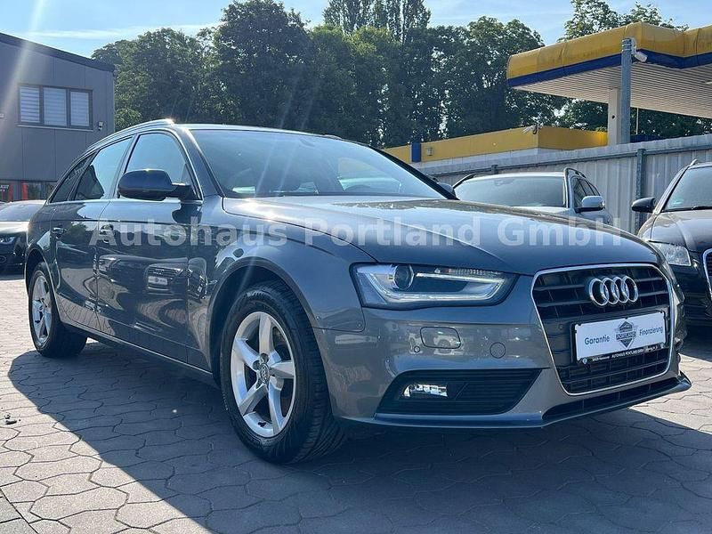 Gebraucht Audi A4 Ambiente 143 PS (105 kW) 2012 Grau Kombi