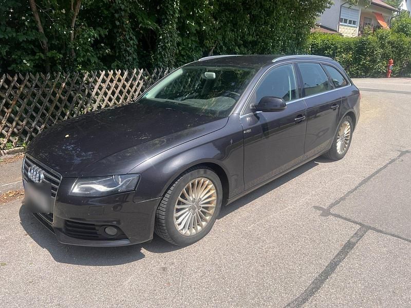 Schwarz Gebraucht 2012 Audi A4 Kombi | 5.600 € (Superpreis) - Bild 1/4