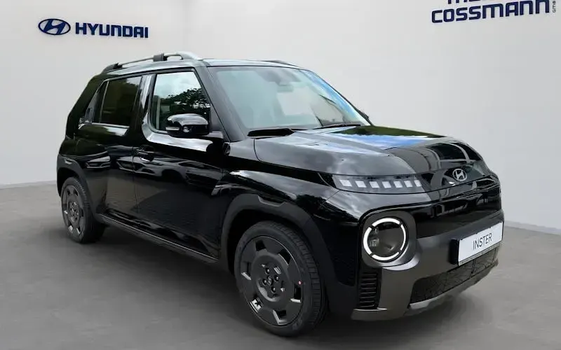 Gebraucht Hyundai Inster 85 kW (116 PS) 2025 Schwarz Kleinwagen