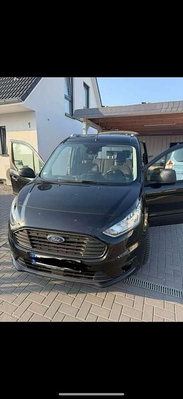 Schwarz Gebraucht 2019 Ford Grand Tourneo Connect Van / Kleinbus | 12.999 € (Guter Preis) - Bild 1/4