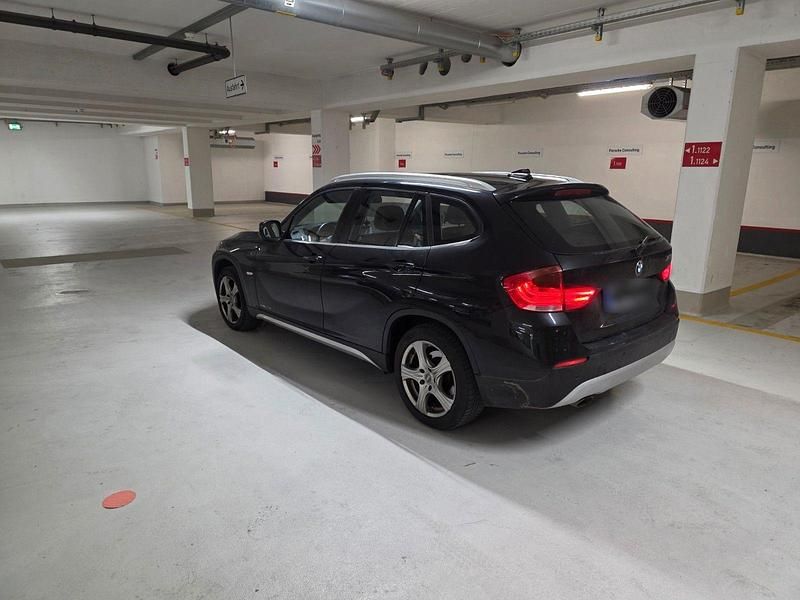 Gebraucht BMW X1 204 PS (150 kW) 2011 Schwarz SUV