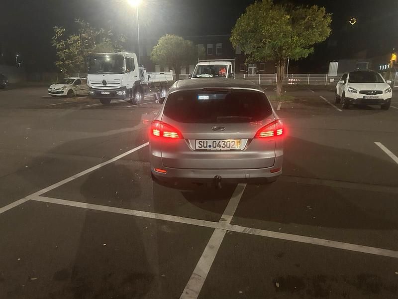 Silber Gebraucht 2008 Ford Mondeo Kombi | 2.600 € (Guter Preis) - Bild 1/4