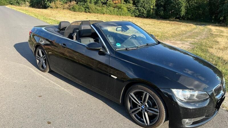 Schwarz Gebraucht 2009 BMW 325 Cabriolet Cabrio | 15.000 € (Etwas zu teuer) - Bild 1/4
