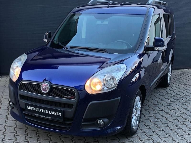 Gebraucht Fiat Doblò 90 PS (66 kW) 2013 Blau Van / Kleinbus