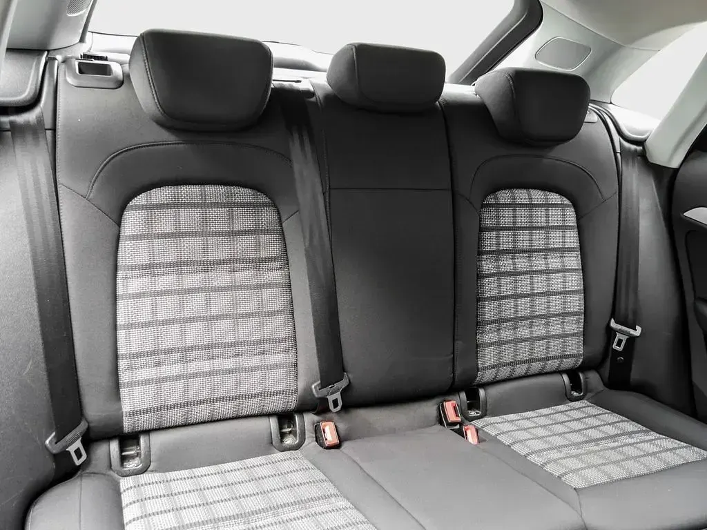 Gebraucht Audi Q3 Sport 150 PS (110 kW) 2015 Schwarz SUV