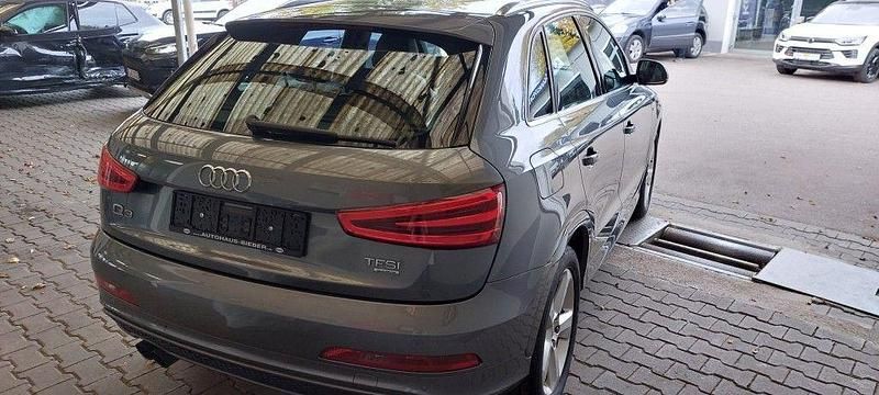 Gebraucht Audi Q3 S-Line 170 PS (125 kW) 2012 Grau SUV