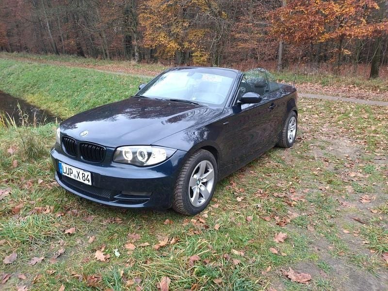 Gebraucht BMW 118 Cabriolet 143 PS (105 kW) 2008 Blau Cabrio
