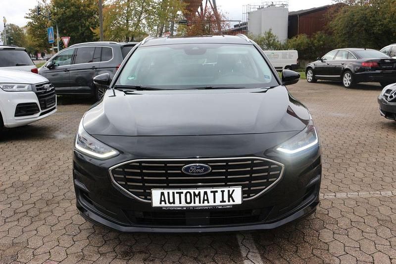 Gebraucht Ford Focus Titanium 116 PS (85 kW) 2023 Schwarz Limousine