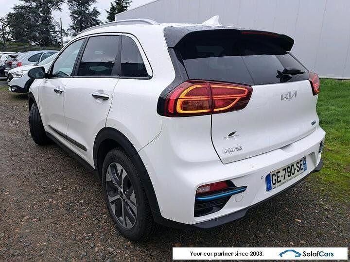 Gebraucht Kia e-Niro Sport 150 kW (204 PS) 2022 Weiß SUV