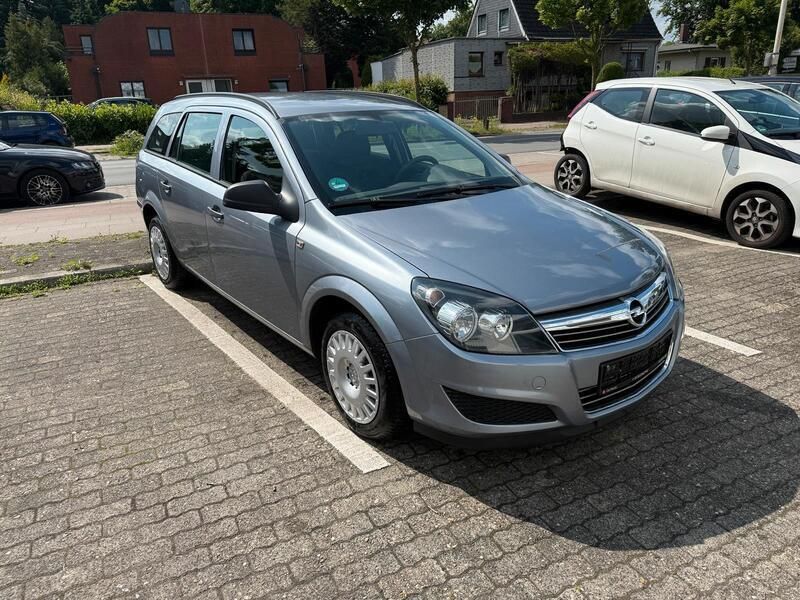 Grau Gebraucht 2010 Opel Astra Kombi | 2.399 € (Superpreis) - Bild 1/4
