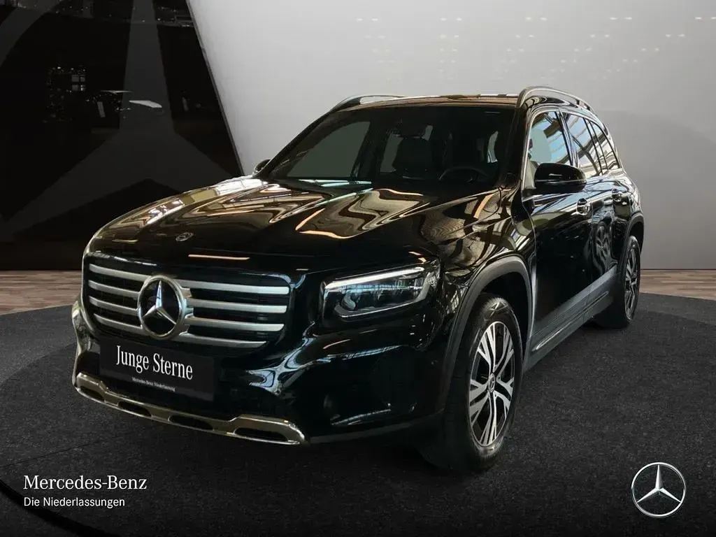 Gebraucht Mercedes GLB180 Progressive 136 PS (100 kW) 2025 Schwarz SUV