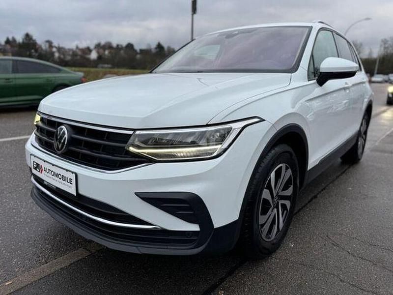 Gebraucht VW Tiguan Active 100 PS (73 kW) 2021 Andere SUV