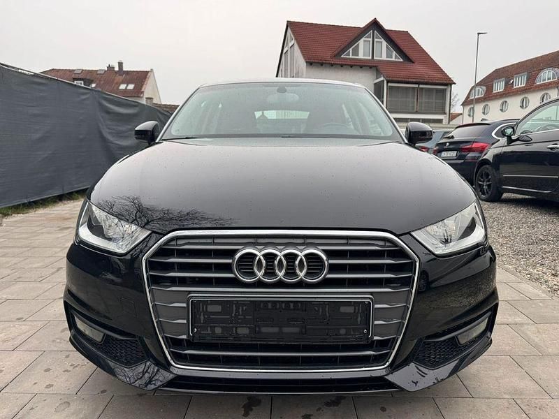 Gebraucht Audi A1 Sportback Basis 95 PS (69 kW) 2016 Schwarz Kleinwagen