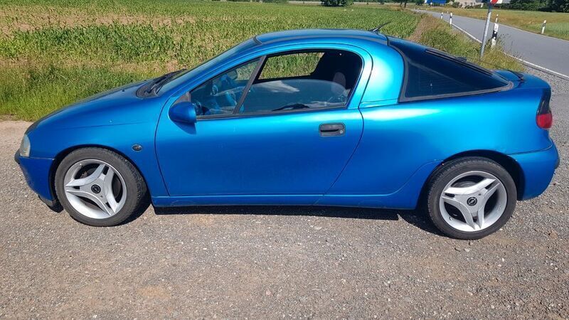 Blau Gebraucht 1997 Opel Tigra Coupé | 999 € (Superpreis) - Bild 1/4