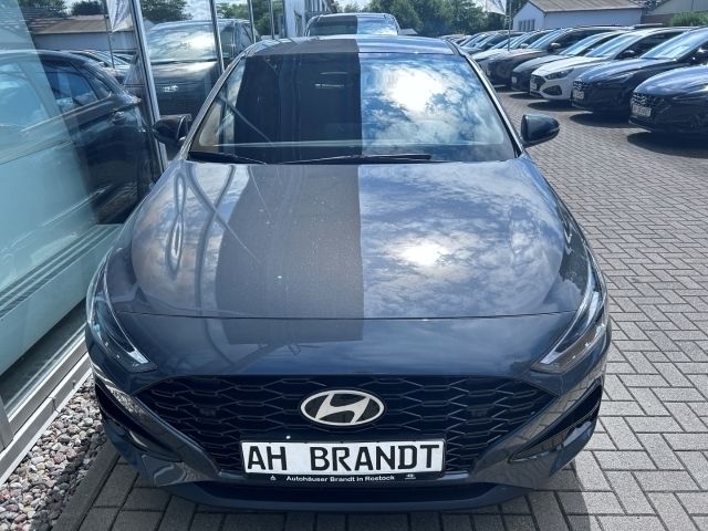 Gebraucht Hyundai i30 Advantage 101 PS (74 kW) 2025 Grau Limousine