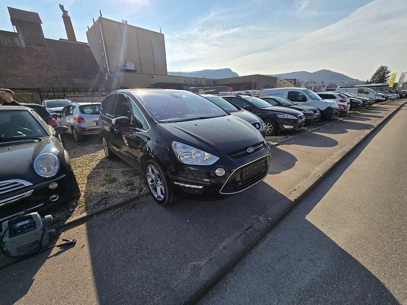 Gebraucht Ford S-MAX Titanium 200 PS (147 kW) 2011 Schwarz Van / Kleinbus