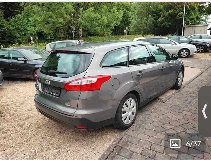 Gebraucht Ford Focus 101 PS (74 kW) 2013 Silber Kombi