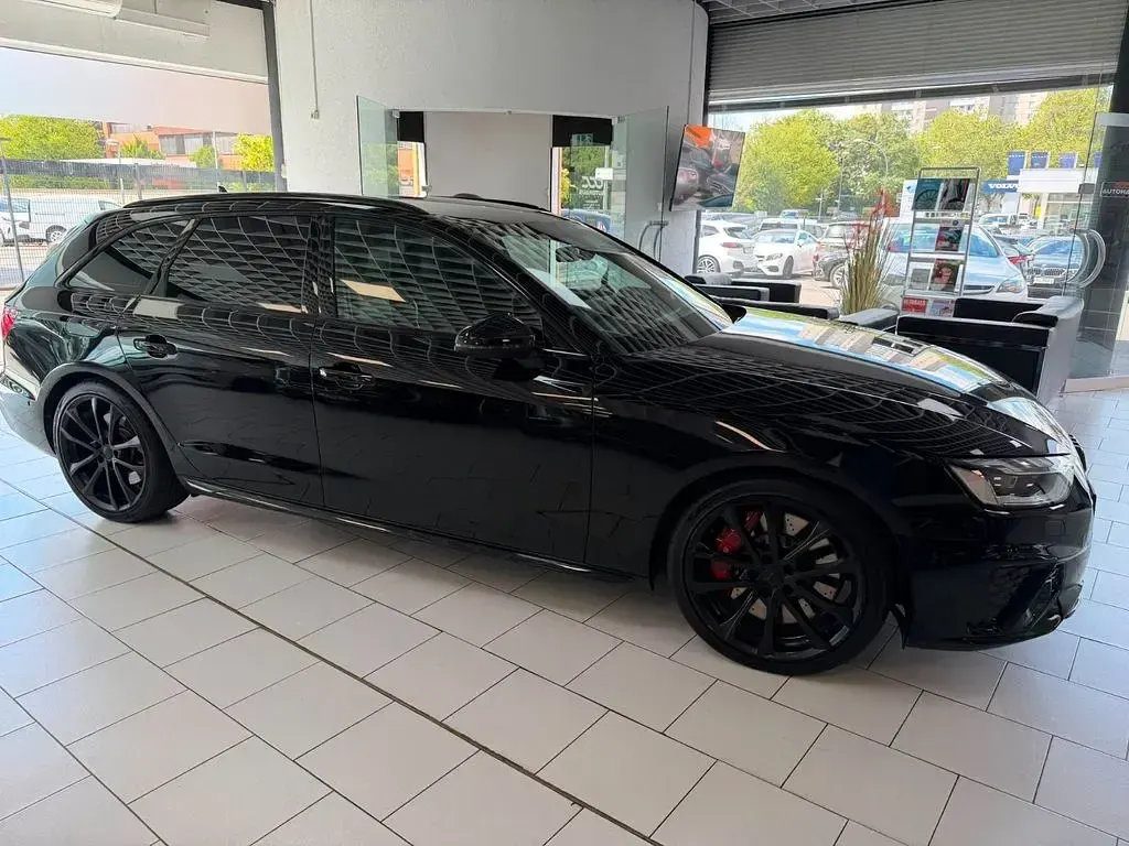 Gebraucht Audi S4 Ambiente 347 PS (255 kW) 2020 Mythosschwarz Kombi