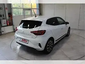 Neu Mitsubishi Colt 143 PS (105 kW) 2026 Weiß (antarktisweiß) Kleinwagen